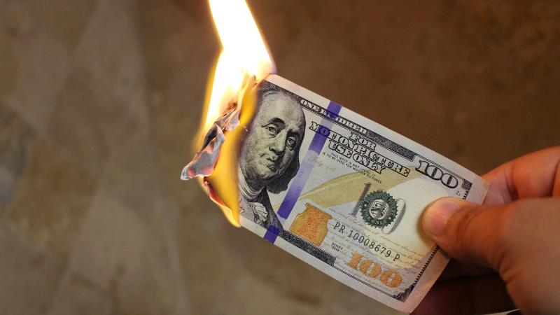 Save money on travel insurance with these 5 tips
